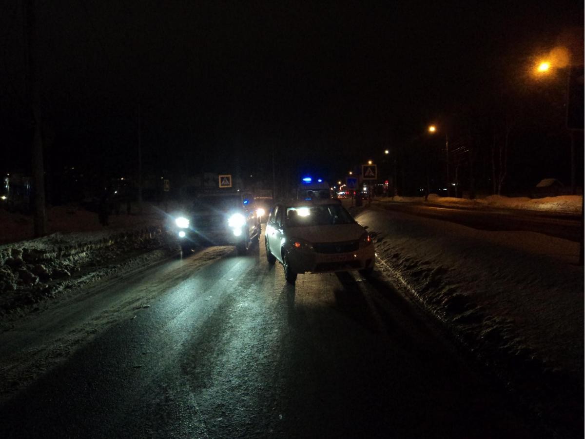 В Архангельске «Renault sandero» на нерегулируемом переходе сбил мужчину